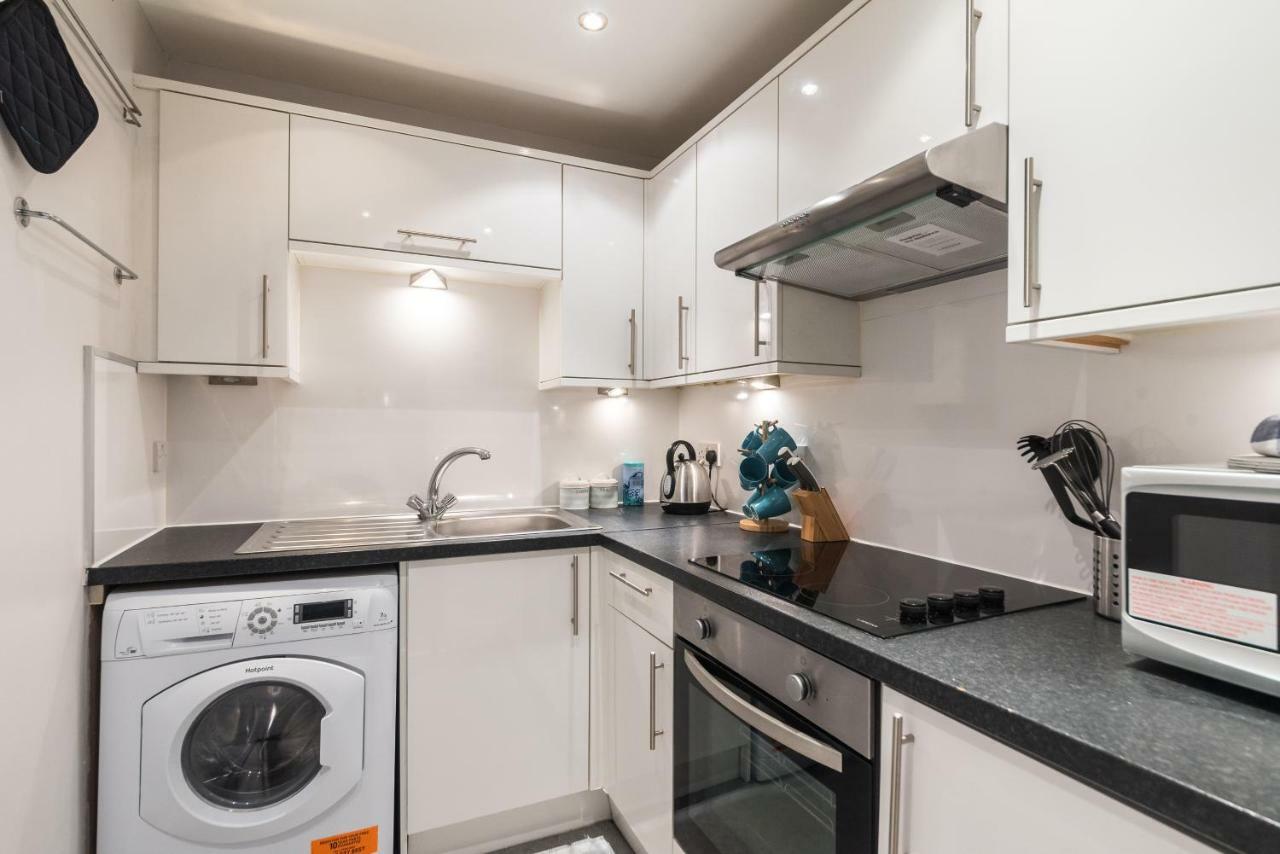 Spacious Apartment, Wifi, Nearby Free Parking Edinburgh Bagian luar foto