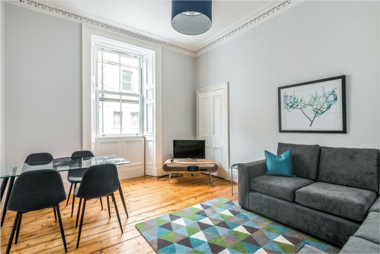 Spacious Apartment, Wifi, Nearby Free Parking Edinburgh Bagian luar foto